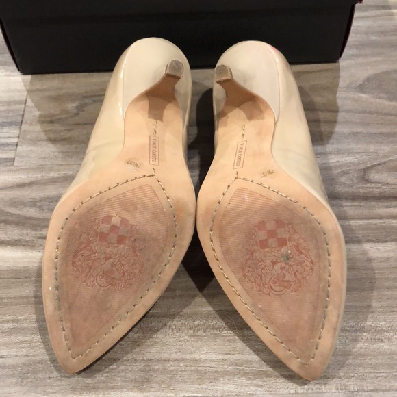 Vince Camuto heels size 7W - Picture 6 of 10